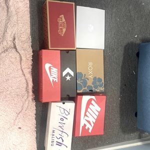 Shoe boxes bundle